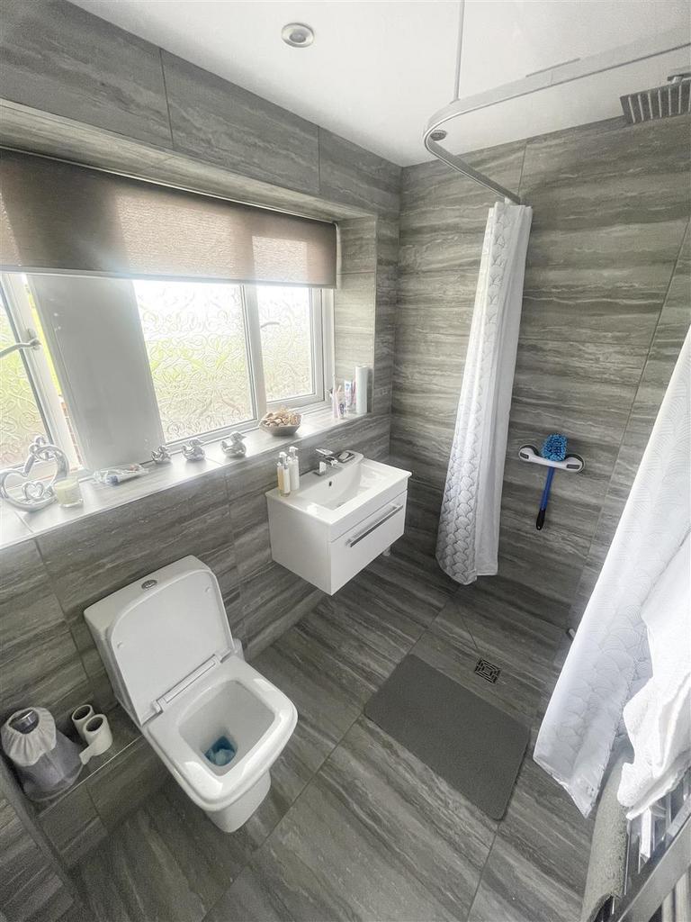 Wet room/w.c.