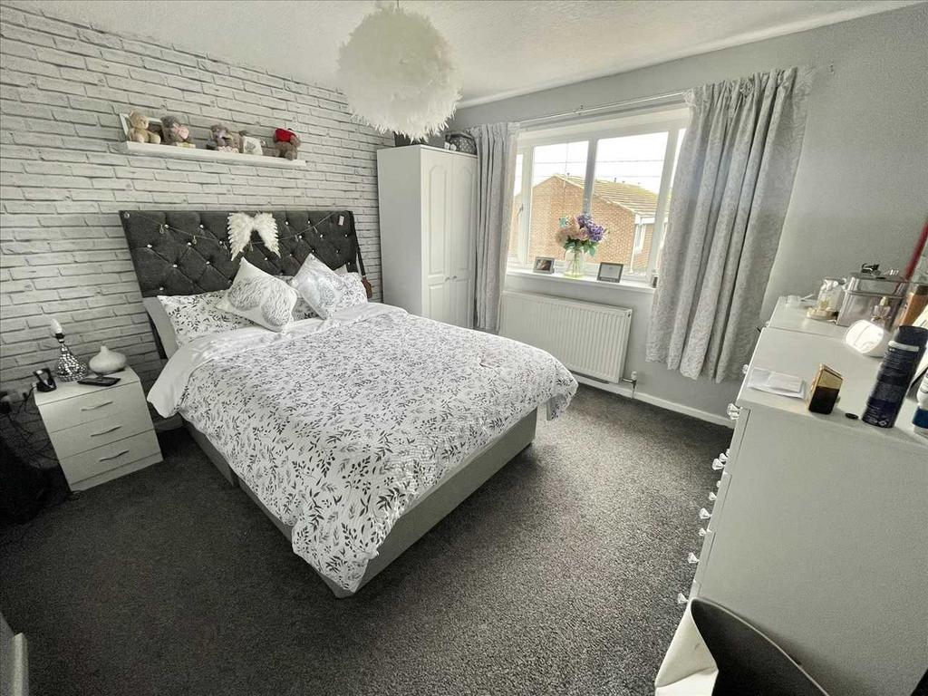 Bedroom no. 1