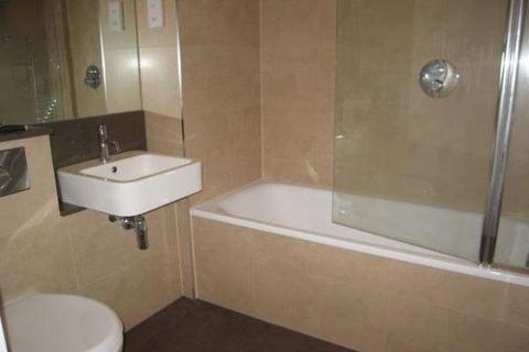 2 bedroom flat to rent, Elgin House,