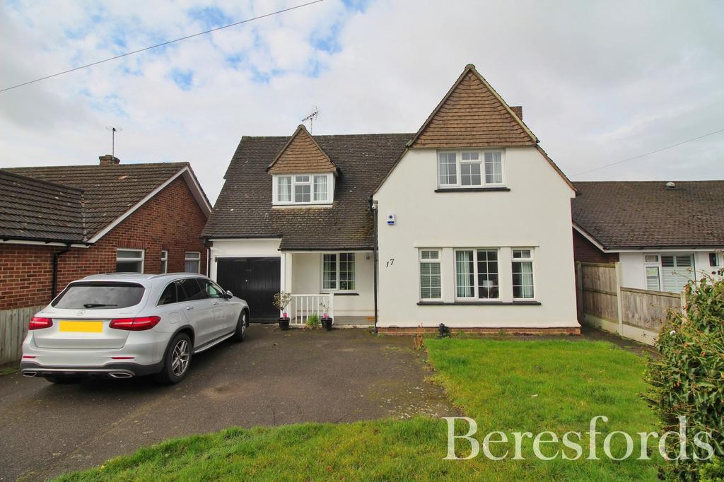 Chignal Road, Chelmsford, Essex, CM1 3 bed detached house - £650,000