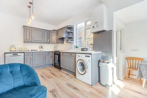 53 Renmuir Street, London, SW17 9SW
