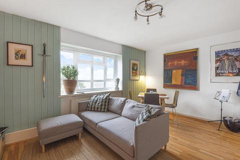 297 Alexandra Road, London, N10 2EU