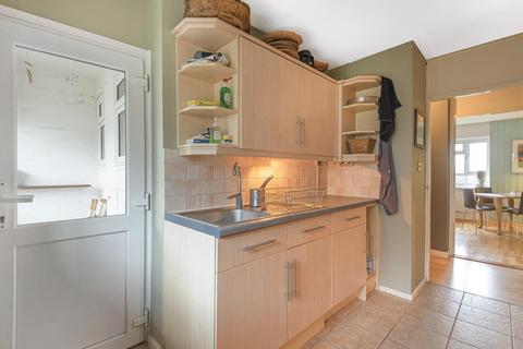 297 Alexandra Road, London, N10 2EU