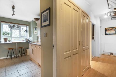 297 Alexandra Road, London, N10 2EU
