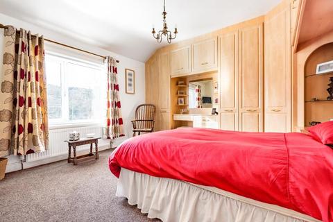 6 Ash Grove, Bingley, BD16 1LU