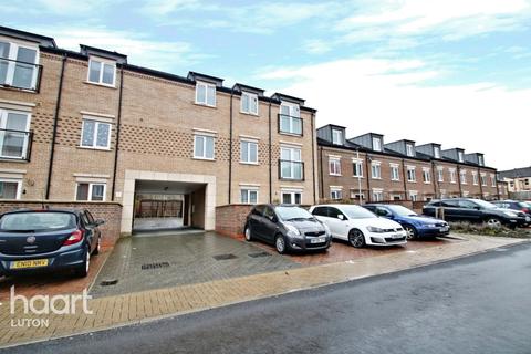 2 Kite Way, Luton, LU2 0GL