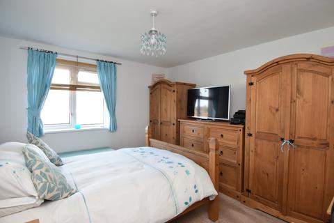 56b Antrobus Road, Amesbury, Salisbury, SP4 7NF