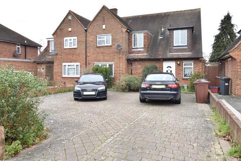 124 Uxbridge Road, Feltham, TW13 5EA