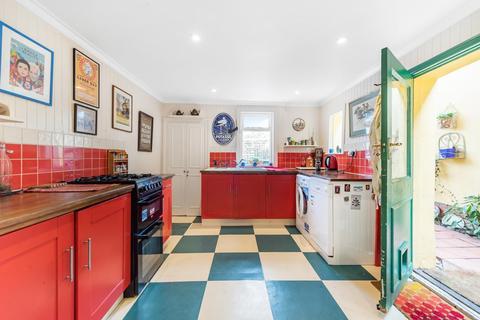 53 Adys Road, London, SE15 4DX