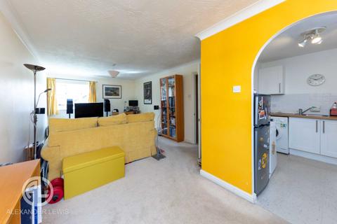 8 Gillison Close, Letchworth Garden City, SG6 1QL