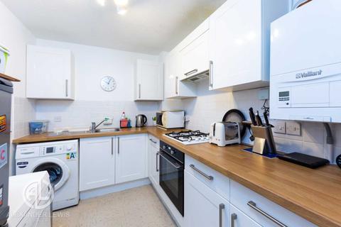 8 Gillison Close, Letchworth Garden City, SG6 1QL