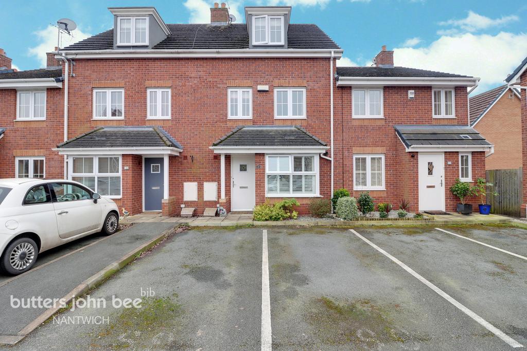 Jackson Avenue, Nantwich 4 bed townhouse £224,995