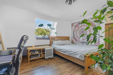 undefined, St Michael's Court, St. Leonards Road, London