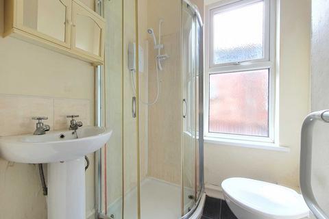 1 bedroom flat to rent, Regent Road, Blackpool