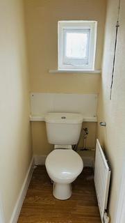 2 bedroom flat to rent, Redbridge Lane East, Redbridge, IG4