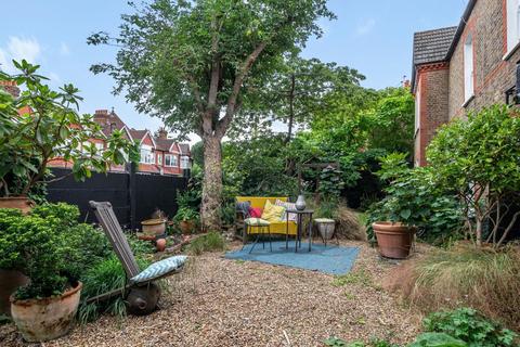 1 Rastell Avenue, London, SW2 4XP