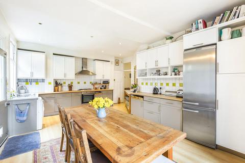 1 Rastell Avenue, London, SW2 4XP