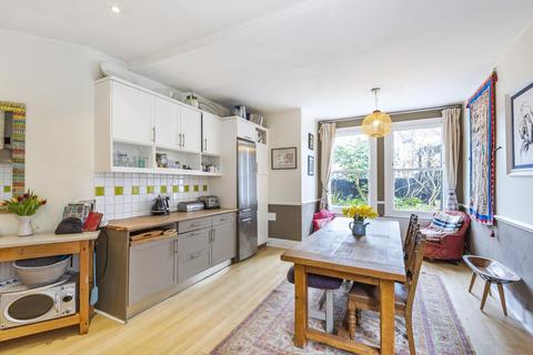 1 Rastell Avenue, London, SW2 4XP