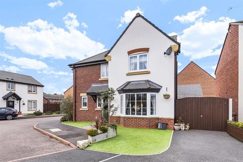 29 Carroll Close, Leigh, WN7 4BU