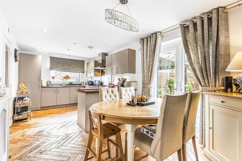29 Carroll Close, Leigh, WN7 4BU
