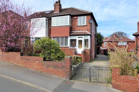 4 Armley Grange Mount, Leeds, LS12 3QB