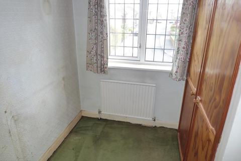 4 Armley Grange Mount, Leeds, LS12 3QB