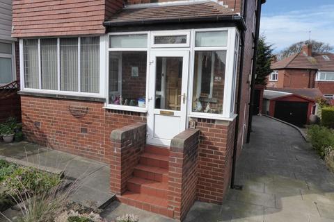 4 Armley Grange Mount, Leeds, LS12 3QB