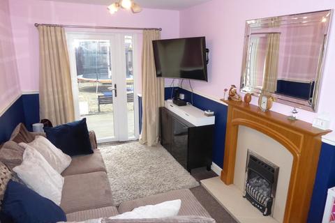 35 Acres Hall Crescent, Pudsey, LS28 9DY