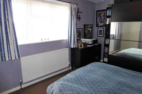 35 Acres Hall Crescent, Pudsey, LS28 9DY