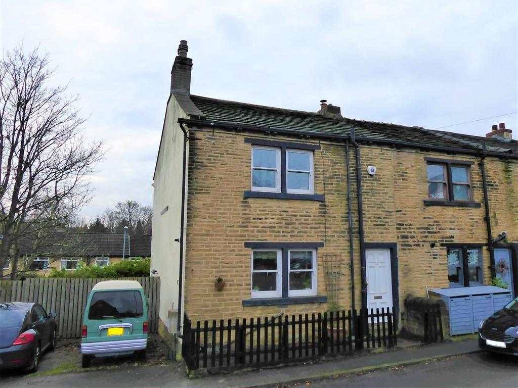 Valley Road, Pudsey 2 bed terraced house £225,999