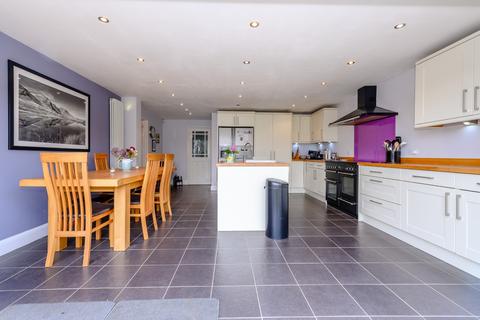 26 Beechwood Close, Amersham, HP6 6QU