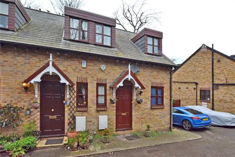 2 Lasseter Place, London, SE3 7UX