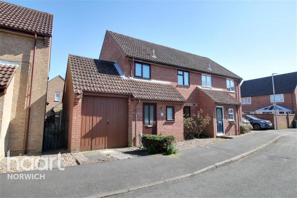 Highfields, NR5 3 bed semidetached house to rent £1,100 pcm (£254 pw)