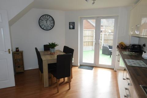10 Barrys Close, Woodville, Swadlincote, DE11 8DZ