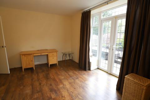 2 bedroom apartment to rent, Kings Oak Court, Manor Farm Drive, Tittensor, ST12