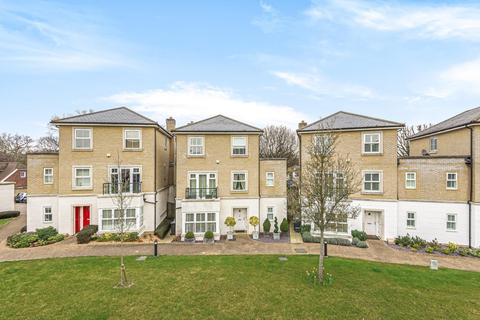 63 Knox Road, Guildford, GU2 9AH