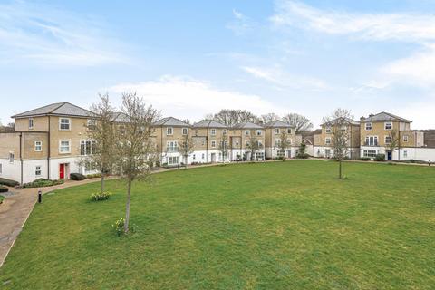 63 Knox Road, Guildford, GU2 9AH