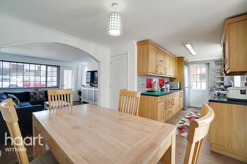 26 Ashby Road, Witham, CM8 1QN