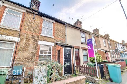 2 bedroom terraced house to rent, Tonbridge Road, Maidstone