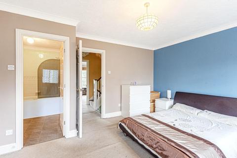10 Regency Mews, Beckenham, BR3 5FG