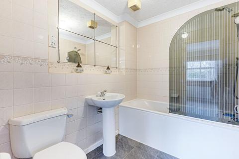 10 Regency Mews, Beckenham, BR3 5FG
