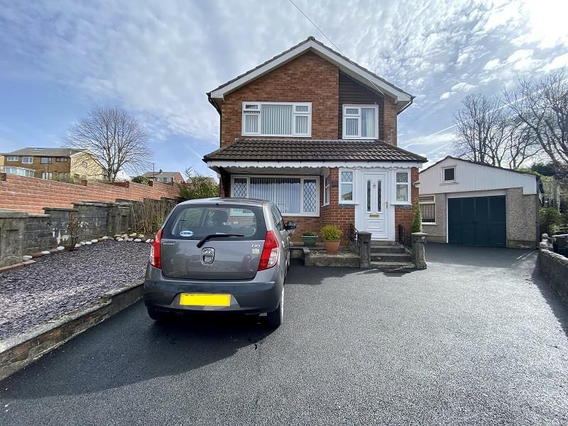 Woodview, Cimla, Neath, Neath Port Talbot. SA11 3BX 3 bed detached