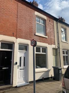 2 bedroom terraced house to rent, BOLTON ROAD LE3 6AB