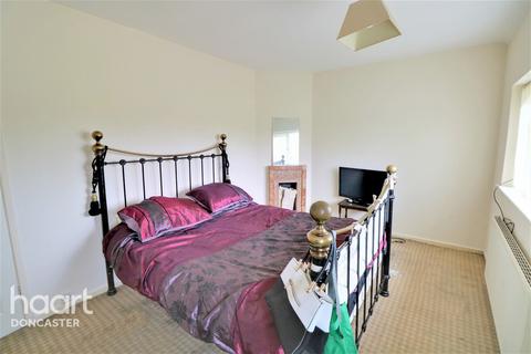 82 Aintree Avenue, Doncaster, DN4 6HS