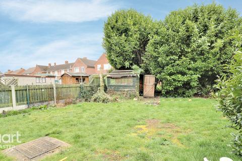 82 Aintree Avenue, Doncaster, DN4 6HS