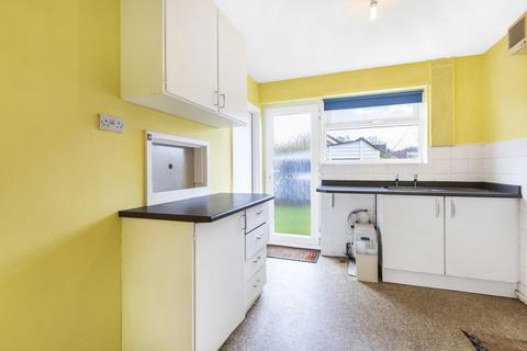 1 Romans Way, Woking, GU22 8TP