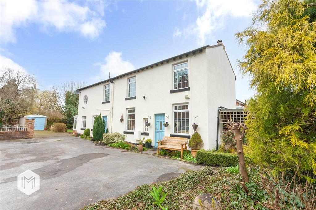 Park Road, Golborne, Warrington, WA3 3 bed detached house for sale £350,000