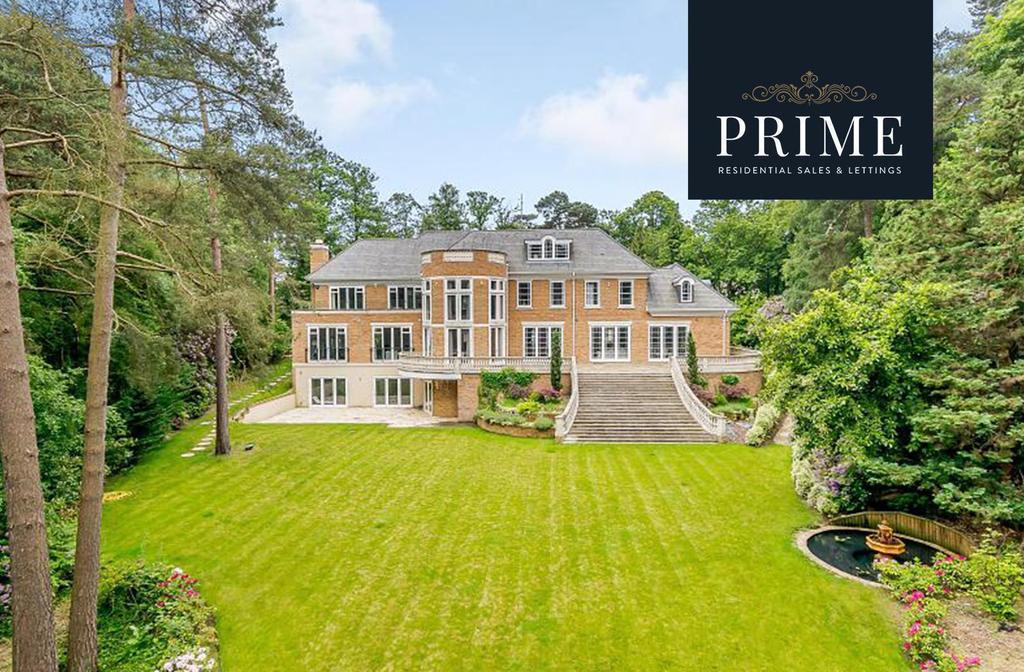 Camp End Road, St Hill, Weybridge, KT13 6 bed detached house
