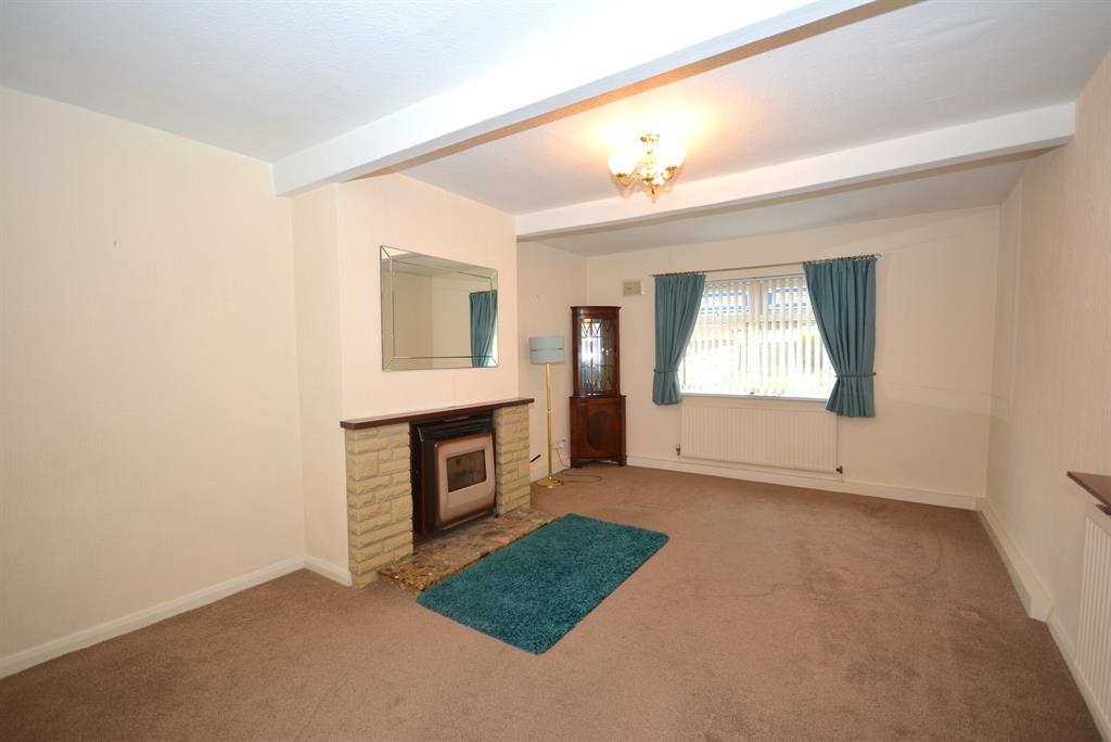 Heath Road, Holmewood, Chesterfield... 3 bed semidetached house £125,000