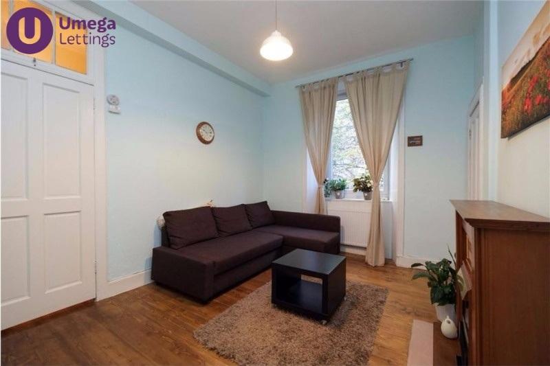 Edina Place, Easter Road, Edinburgh, EH7 1 bed flat £725 pcm (£167 pw)